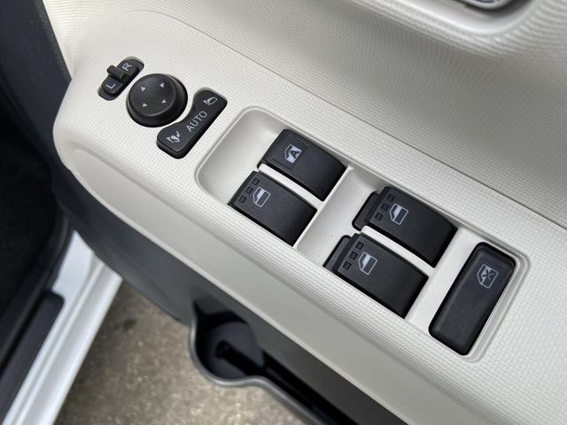 ムーヴキャンバス ストライプスＧ　禁煙車　４ＷＤ　両側電動スライドドア　衝突被害軽減装置　レーンアシスト　コーナーセンサー　９インチディスプレイオーディオ【フルセグＴＶ　Ｂｌｕｅｔｏｏｔｈ　ＵＳＢ】バックカメラ　シートヒーター　スペアキー　オートブレーキホールド　ＴＲＣ（43枚目）