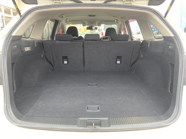 レヴォーグ １．６ＧＴ－Ｓアイサイト　プラウドエディション　禁煙車　４ＷＤ　衝突被害軽減装置　レーンアシスト　コーナーセンサー　レーダークルーズコントロール　ブラインドスポットモニター　純正ナビ【フルセグＴＶ　ＤＶＤ　Ｂｌｕｅｔｏｏｔｈ】　バックカメラ＆サイドカメラ（20枚目）