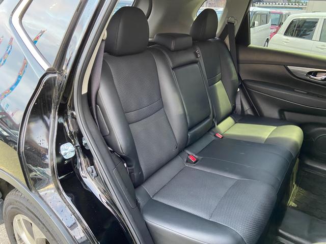 エクストレイル 20Xtt エマージェンシーブレーキパッケージ ニスモエアロ 4WD 禁煙車 電動リアゲート フロント両席シートヒーター 衝突被害軽減装置 レーンアシスト コーナーセンサー 全方位モニター ドライブレコーダー 純正ナビ【CD フルセグTV Bluetooth】(20枚目)