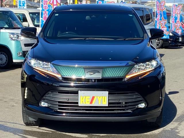 ハリアーハイブリッド プログレス　メタル　アンド　レザーパッケージ　４ＷＤ　禁煙車　サンルーフ　全方位モニター　シートヒーター＆シートエアコン　電動レザーシート　純正９インチナビ【ＤＶＤ　ＴＶ　Ｂｌｕｅｔｏｏｔｈ】　ＪＢＬサウンド　レーダークルーズコントロール　レーンアシスト　後期型（11枚目）