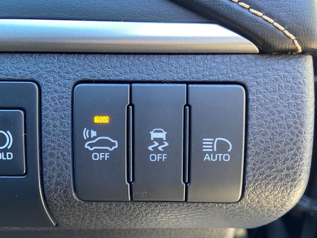 ハリアーハイブリッド プログレス　メタル　アンド　レザーパッケージ　４ＷＤ　禁煙車　サンルーフ　全方位モニター　シートヒーター＆シートエアコン　電動レザーシート　純正９インチナビ【ＤＶＤ　ＴＶ　Ｂｌｕｅｔｏｏｔｈ】　ＪＢＬサウンド　レーダークルーズコントロール　レーンアシスト　後期型（41枚目）