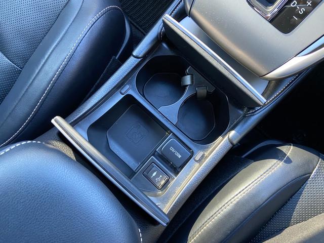 ハリアーハイブリッド プログレス　メタル　アンド　レザーパッケージ　４ＷＤ　禁煙車　サンルーフ　全方位モニター　シートヒーター＆シートエアコン　電動レザーシート　純正９インチナビ【ＤＶＤ　ＴＶ　Ｂｌｕｅｔｏｏｔｈ】　ＪＢＬサウンド　レーダークルーズコントロール　レーンアシスト　後期型（43枚目）