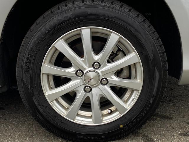 ヴィッツ F 禁煙車 4WD 寒冷地仕様 当社買取直販車両 ドライブレコーダー 夏冬タイヤセット有 純正7インチナビ【TV CD AUX Bluetooth】 バックカメラ 横滑り防止装置 キーレスエントリー 取扱説明書 保証書 LEDヘッドライト(40枚目)