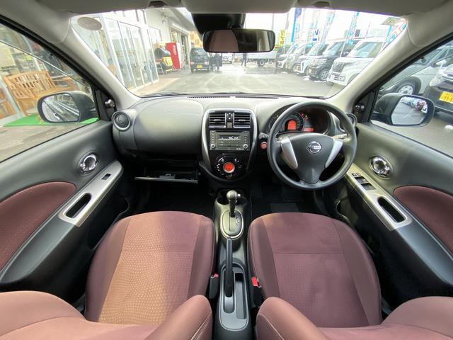 マーチ Ｇ　禁煙車　【有料オプションカラー】チタニウムカーキ　衝突被害軽減装置　レーンアシスト　オートライト＆ＬＥＤヘッドライト　アイドリングストップ　横滑り防止装置　スマートキー＆プッシュスタート　純正１４インチアルミホイール　ＣＤオーディオ＆ＡＵＸ　記録簿（5枚目）