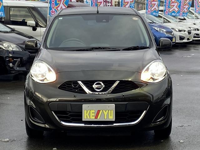 マーチ Ｇ　禁煙車　【有料オプションカラー】チタニウムカーキ　衝突被害軽減装置　レーンアシスト　オートライト＆ＬＥＤヘッドライト　アイドリングストップ　横滑り防止装置　スマートキー＆プッシュスタート　純正１４インチアルミホイール　ＣＤオーディオ＆ＡＵＸ　記録簿（9枚目）