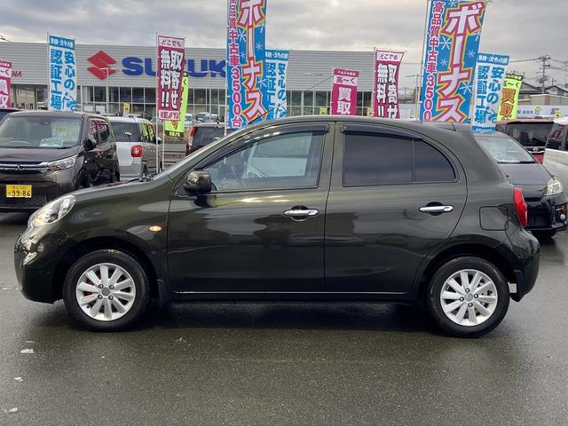 マーチ Ｇ　禁煙車　【有料オプションカラー】チタニウムカーキ　衝突被害軽減装置　レーンアシスト　オートライト＆ＬＥＤヘッドライト　アイドリングストップ　横滑り防止装置　スマートキー＆プッシュスタート　純正１４インチアルミホイール　ＣＤオーディオ＆ＡＵＸ　記録簿（14枚目）