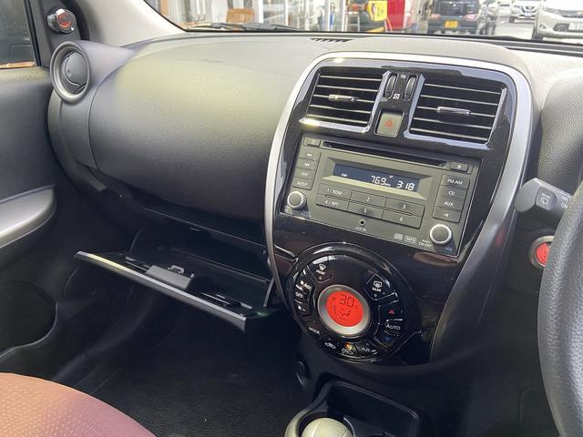 マーチ Ｇ　禁煙車　【有料オプションカラー】チタニウムカーキ　衝突被害軽減装置　レーンアシスト　オートライト＆ＬＥＤヘッドライト　アイドリングストップ　横滑り防止装置　スマートキー＆プッシュスタート　純正１４インチアルミホイール　ＣＤオーディオ＆ＡＵＸ　記録簿（27枚目）