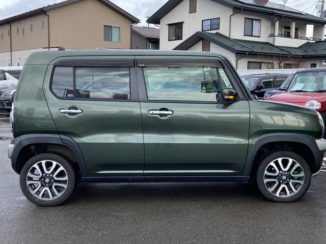 ���Ђ̓W���Ԃ͑S�ԗ��Ɂh�Вc�@�l�����Ԍ���������c��h�̎ԗ���Ԑ��������f�����Ă���܂��B�C�����̗L���͂������A�h�A���̊O�̌������̗L���܂ł��\�������������ł͂Ȃ����ʂɂĂ��n�����Ă���܂���