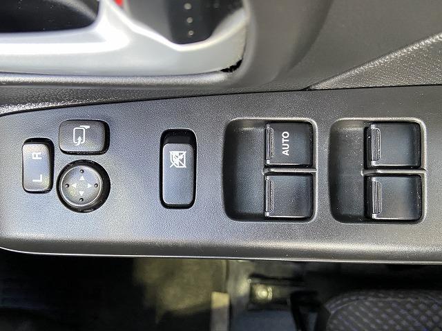 ワゴンＲ ハイブリッドＦＺ　セーフティパッケージ装着車　４ＷＤ　禁煙車　衝突被害軽減装置　レーンアシスト　シートヒーター　ヘッドアップディスプレイ　純正エンジンスターター　ステアリングリモコン　オートライト＆ＬＥＤライト　ＣＤオーディオ【ＡＵＸ　ＵＳＢ】　ＥＴＣ（39枚目）