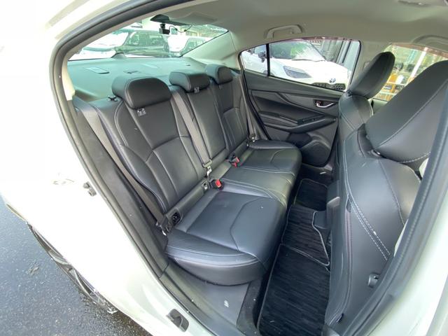 インプレッサＧ４ ２．０ｉ－Ｓアイサイト　４ＷＤ　禁煙車　クルーズコントロール　衝突被害軽減装置　レーンアシスト　ブラインドスポットモニター　純正ナビ【ＣＤ　ＤＶＤ　フルセグＴＶ　Ｂｌｕｅｔｏｏｔｈ】　バックカメラ　電動レザーシート＆シートヒーター　横滑り防止装置　ＥＴＣ（18枚目）