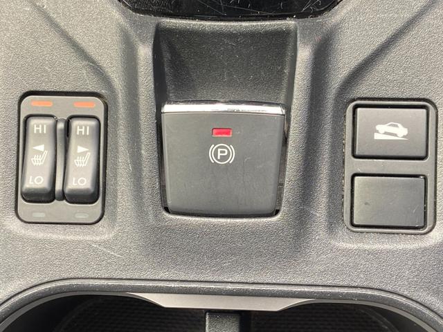 インプレッサＧ４ ２．０ｉ－Ｓアイサイト　４ＷＤ　禁煙車　クルーズコントロール　衝突被害軽減装置　レーンアシスト　ブラインドスポットモニター　純正ナビ【ＣＤ　ＤＶＤ　フルセグＴＶ　Ｂｌｕｅｔｏｏｔｈ】　バックカメラ　電動レザーシート＆シートヒーター　横滑り防止装置　ＥＴＣ（33枚目）