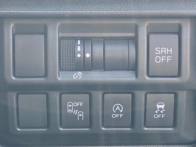 インプレッサＧ４ ２．０ｉ－Ｓアイサイト　４ＷＤ　禁煙車　クルーズコントロール　衝突被害軽減装置　レーンアシスト　ブラインドスポットモニター　純正ナビ【ＣＤ　ＤＶＤ　フルセグＴＶ　Ｂｌｕｅｔｏｏｔｈ】　バックカメラ　電動レザーシート＆シートヒーター　横滑り防止装置　ＥＴＣ（40枚目）