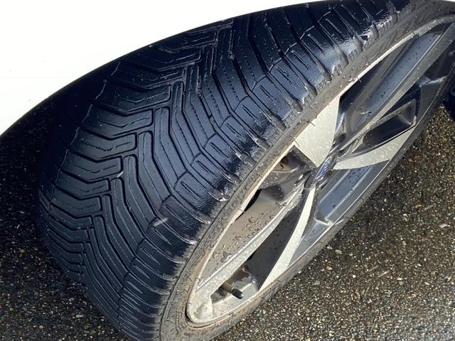 インプレッサＧ４ ２．０ｉ－Ｓアイサイト　４ＷＤ　禁煙車　クルーズコントロール　衝突被害軽減装置　レーンアシスト　ブラインドスポットモニター　純正ナビ【ＣＤ　ＤＶＤ　フルセグＴＶ　Ｂｌｕｅｔｏｏｔｈ】　バックカメラ　電動レザーシート＆シートヒーター　横滑り防止装置　ＥＴＣ（52枚目）