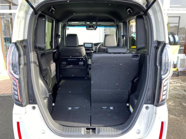 Ｎ－ＢＯＸカスタム Ｌターボ　４ＷＤ　禁煙車　シーケンシャルウインカー　ＥＴＣ　レーダークルーズコントロール　レーンアシスト　コーナーセンサー　パドルシフト　ハーフレザーシート＆シートヒーター　純正ナビ【ＤＶＤ　フルセグＴＶ　Ｂｌｕｅｔｏｏｔｈ】　バックカメラ　衝突被害軽減装置（22枚目）