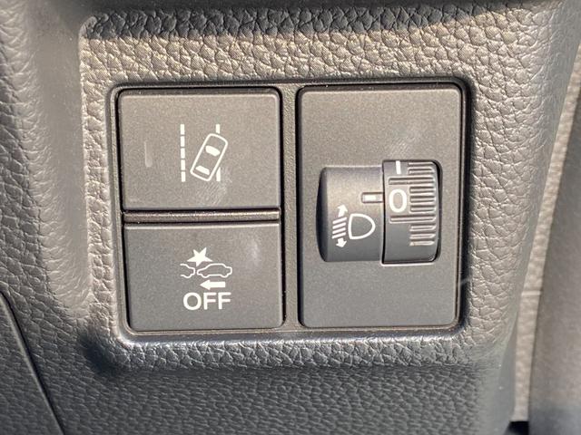 Ｎ－ＢＯＸカスタム Ｌターボ　４ＷＤ　禁煙車　シーケンシャルウインカー　ＥＴＣ　レーダークルーズコントロール　レーンアシスト　コーナーセンサー　パドルシフト　ハーフレザーシート＆シートヒーター　純正ナビ【ＤＶＤ　フルセグＴＶ　Ｂｌｕｅｔｏｏｔｈ】　バックカメラ　衝突被害軽減装置（41枚目）