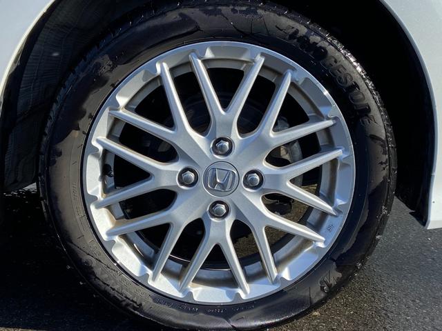 Ｎ－ＢＯＸカスタム Ｌターボ　４ＷＤ　禁煙車　シーケンシャルウインカー　ＥＴＣ　レーダークルーズコントロール　レーンアシスト　コーナーセンサー　パドルシフト　ハーフレザーシート＆シートヒーター　純正ナビ【ＤＶＤ　フルセグＴＶ　Ｂｌｕｅｔｏｏｔｈ】　バックカメラ　衝突被害軽減装置（51枚目）