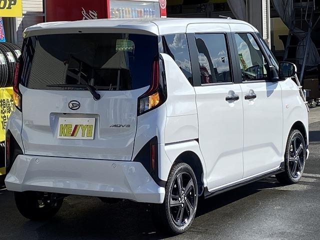ムーヴ ＲＳ　届け出済み未使用車　ダンディスポーツスタイル　４ＷＤ　ターボ　両側電動スライドドア　コーナーセンサー　レーンアシスト　レーダークルーズコントロール　全方位モニター　フロント両席シートヒーター　ＬＥＤヘッドライト＆オートライト＆オートハイビーム（4枚目）