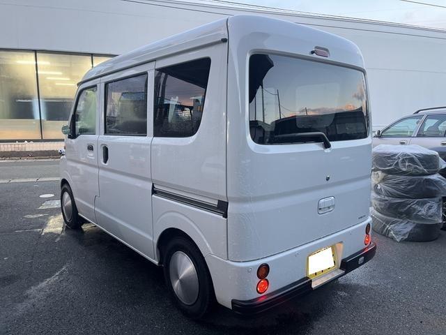 エブリイ PC ルートライダー仕様 1オーナー 記録簿有 ナビ バックカメラ パートタイム4WD 車線逸脱警報 コーナーセンサー アイドルストップ 横滑り防止 デュアルカメラブレーキサポート フルセグテレビ(4枚目)