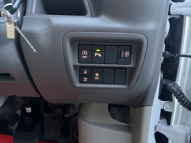 エブリイ PC ルートライダー仕様 1オーナー 記録簿有 ナビ バックカメラ パートタイム4WD 車線逸脱警報 コーナーセンサー アイドルストップ 横滑り防止 デュアルカメラブレーキサポート フルセグテレビ(11枚目)