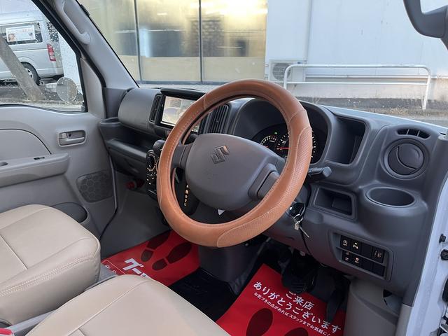 エブリイ PC ルートライダー仕様 1オーナー 記録簿有 ナビ バックカメラ パートタイム4WD 車線逸脱警報 コーナーセンサー アイドルストップ 横滑り防止 デュアルカメラブレーキサポート フルセグテレビ(18枚目)