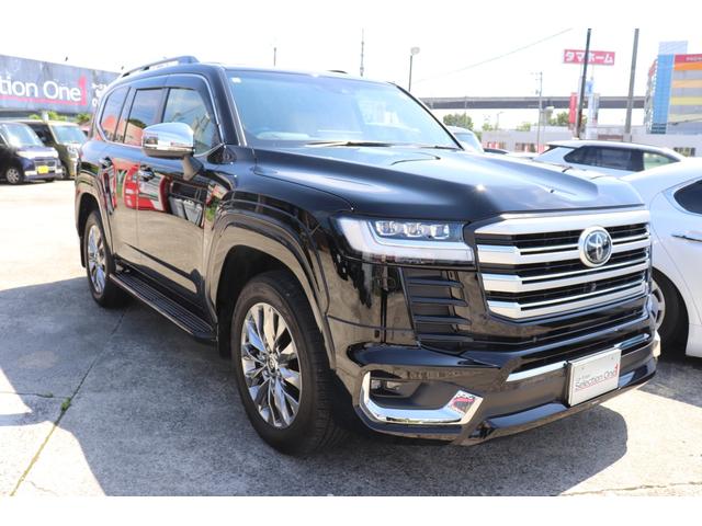 TOYOTA LAND CRUISER ZX | 2023 | BLACK | 8500 km | details TOYOTA LAND CRUISER ZX | 2023 | BLACK | 8500 km | details