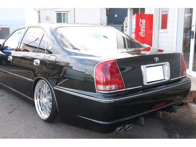 クラウンマジェスタ ４．０Ｃタイプ　エアサスコントローラー　ＳＳＲ１９インチアルミ　社外エアロ　キーレス（5枚目）