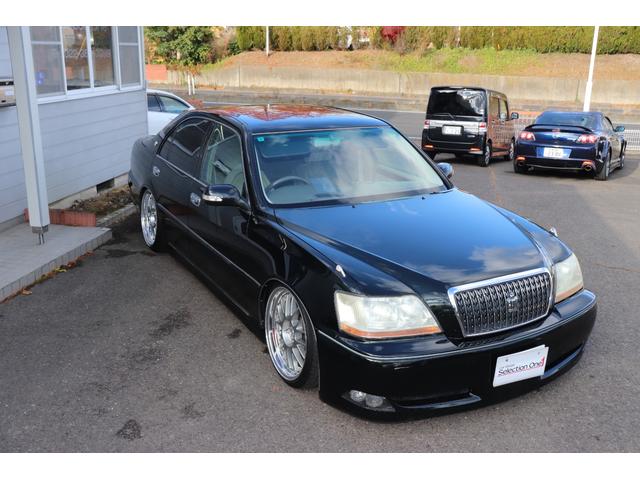 クラウンマジェスタ ４．０Ｃタイプ　エアサスコントローラー　ＳＳＲ１９インチアルミ　社外エアロ　キーレス（8枚目）