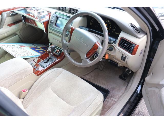 クラウンマジェスタ ４．０Ｃタイプ　エアサスコントローラー　ＳＳＲ１９インチアルミ　社外エアロ　キーレス（19枚目）