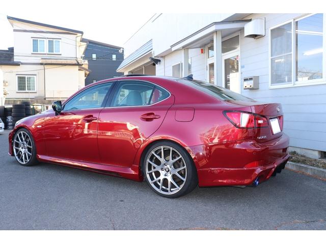 ＩＳ ＩＳ２５０　バージョンＬ　後期仕様エアロ　ローダウン　４ＷＤ　サンルーフ　本革シート　スマートキー　純正ナビ　バックカメラ付き（6枚目）