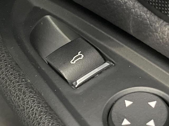 xDrive 35d Mスポーツ 4WD セレクトPKG/パノラマサンルーフ/ソフトクローズ/後席シートヒーター 衝突軽減 アクティブクルーズ 純正ナビ/全周囲カメラ/パークディスタンスコントロール 本革シート/パワーシート ETC(25枚目)