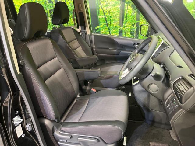 セレナ ハイウェイスター　純正ＨＤＤナビ　バックカメラ　衝突被害軽減システム　スマートキー　ＬＥＤヘッド　クルコン　オートライト　オートエアコン　純正１６インチアルミ　リアエアコン　Ｂｌｕｅｔｏｏｔｈ　ＤＶＤ再生（8枚目）