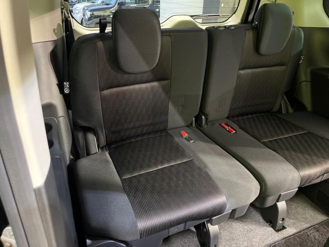 セレナ ハイウェイスター　純正ＨＤＤナビ　バックカメラ　衝突被害軽減システム　スマートキー　ＬＥＤヘッド　クルコン　オートライト　オートエアコン　純正１６インチアルミ　リアエアコン　Ｂｌｕｅｔｏｏｔｈ　ＤＶＤ再生（10枚目）