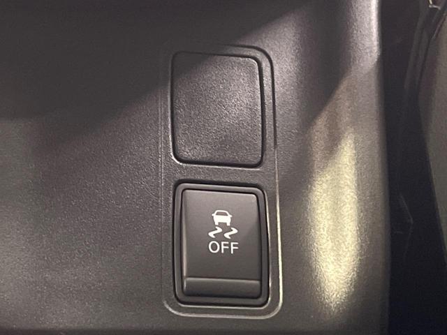 セレナ ハイウェイスター　純正ＨＤＤナビ　バックカメラ　衝突被害軽減システム　スマートキー　ＬＥＤヘッド　クルコン　オートライト　オートエアコン　純正１６インチアルミ　リアエアコン　Ｂｌｕｅｔｏｏｔｈ　ＤＶＤ再生（54枚目）