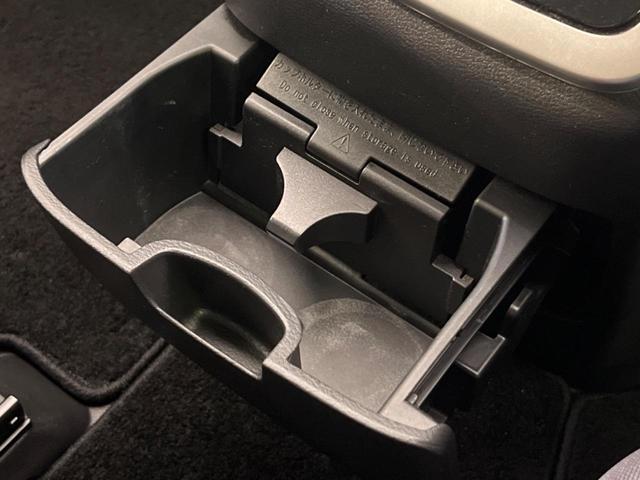 セレナ ハイウェイスター　純正ＨＤＤナビ　バックカメラ　衝突被害軽減システム　スマートキー　ＬＥＤヘッド　クルコン　オートライト　オートエアコン　純正１６インチアルミ　リアエアコン　Ｂｌｕｅｔｏｏｔｈ　ＤＶＤ再生（56枚目）