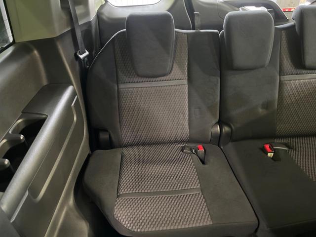 ステップワゴンスパーダ スパーダ　両側電動ドア　禁煙車　スマートキー　ＬＥＤヘッド　ＥＴＣ　クルコン　オートライト　オートエアコン　純正１６インチアルミ　Ｂｌｕｅｔｏｏｔｈ　ＣＤ　ＤＶＤ再生　フルセグ（10枚目）
