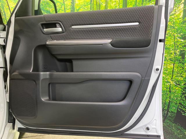 ステップワゴンスパーダ スパーダ　両側電動ドア　禁煙車　スマートキー　ＬＥＤヘッド　ＥＴＣ　クルコン　オートライト　オートエアコン　純正１６インチアルミ　Ｂｌｕｅｔｏｏｔｈ　ＣＤ　ＤＶＤ再生　フルセグ（31枚目）