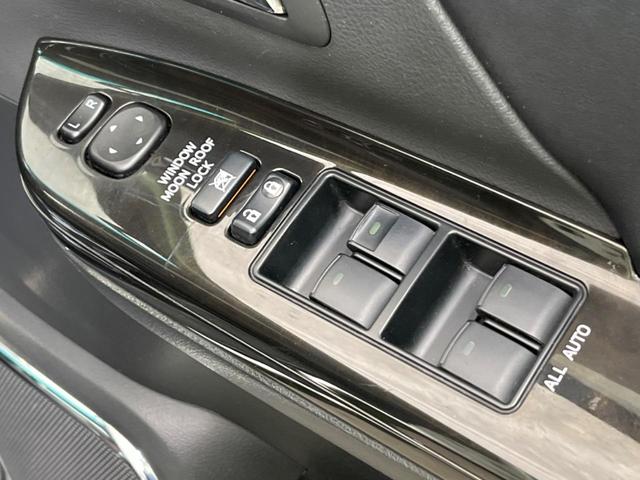 アルファード 240S タイプゴールドII 両側電動ドア SDナビ 後席モニター バックカメラ サンルーフ HIDヘッド ハーフレザーシート コーナーセンサー スマートキー ETC クルコン オートライト デュアルエアコン 純正18インチアルミ(46枚目)