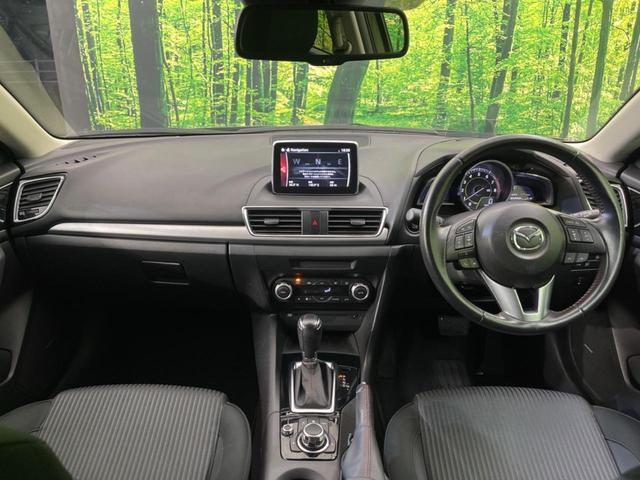 アクセラスポーツ 15Sツーリング マツダコネクト バックカメラ 衝突被害軽減システム 禁煙車 スマートキー HIDヘッド ETC クルコン オートライト デュアルエアコン 純正16インチアルミ Bluetooth フルセグ(2枚目)