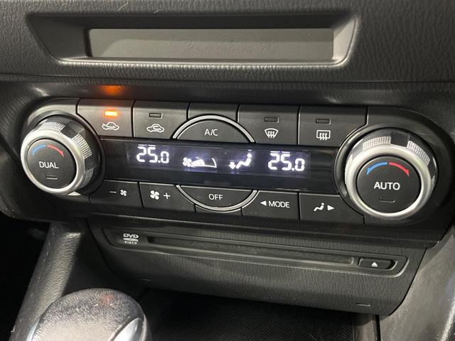 アクセラスポーツ 15Sツーリング マツダコネクト バックカメラ 衝突被害軽減システム 禁煙車 スマートキー HIDヘッド ETC クルコン オートライト デュアルエアコン 純正16インチアルミ Bluetooth フルセグ(7枚目)