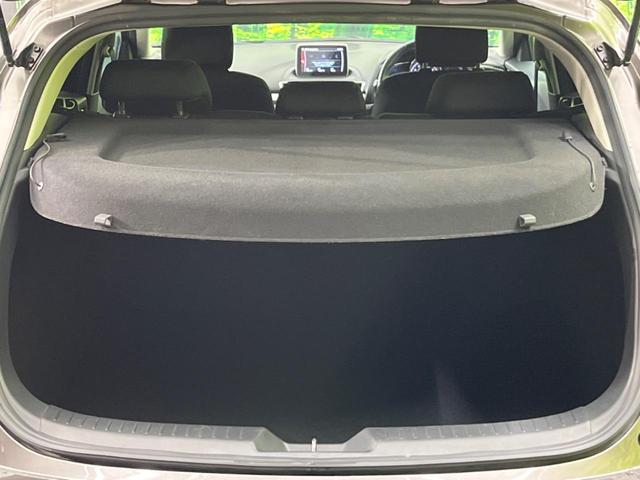 アクセラスポーツ 15Sツーリング マツダコネクト バックカメラ 衝突被害軽減システム 禁煙車 スマートキー HIDヘッド ETC クルコン オートライト デュアルエアコン 純正16インチアルミ Bluetooth フルセグ(11枚目)