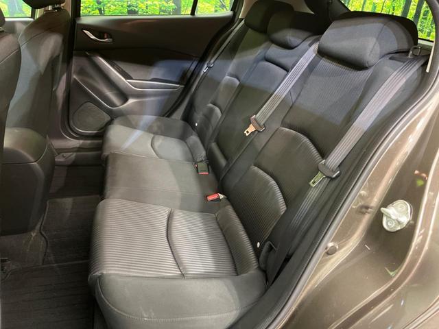 アクセラスポーツ 15Sツーリング マツダコネクト バックカメラ 衝突被害軽減システム 禁煙車 スマートキー HIDヘッド ETC クルコン オートライト デュアルエアコン 純正16インチアルミ Bluetooth フルセグ(31枚目)