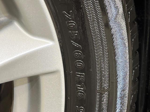 アクセラスポーツ 15Sツーリング マツダコネクト バックカメラ 衝突被害軽減システム 禁煙車 スマートキー HIDヘッド ETC クルコン オートライト デュアルエアコン 純正16インチアルミ Bluetooth フルセグ(56枚目)