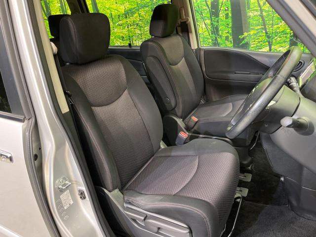 セレナ ハイウェイスター　両側電動ドア　ＳＤナビ　バックカメラ　禁煙車　ドラレコ　スマートキー　ＨＩＤヘッド　ビルトインＥＴＣ　クルコン　オートライト　オートエアコン　リアエアコン　ＣＤ再生　地デジ　アイドリングストップ（8枚目）