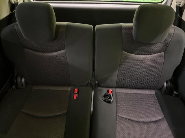 セレナ ハイウェイスター　両側電動ドア　ＳＤナビ　バックカメラ　禁煙車　ドラレコ　スマートキー　ＨＩＤヘッド　ビルトインＥＴＣ　クルコン　オートライト　オートエアコン　リアエアコン　ＣＤ再生　地デジ　アイドリングストップ（10枚目）