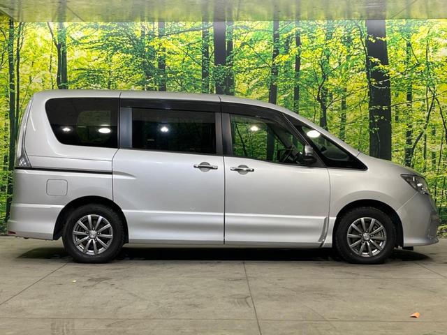 セレナ ハイウェイスター　両側電動ドア　ＳＤナビ　バックカメラ　禁煙車　ドラレコ　スマートキー　ＨＩＤヘッド　ビルトインＥＴＣ　クルコン　オートライト　オートエアコン　リアエアコン　ＣＤ再生　地デジ　アイドリングストップ（25枚目）