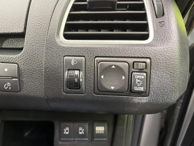 セレナ ハイウェイスター　両側電動ドア　ＳＤナビ　バックカメラ　禁煙車　ドラレコ　スマートキー　ＨＩＤヘッド　ビルトインＥＴＣ　クルコン　オートライト　オートエアコン　リアエアコン　ＣＤ再生　地デジ　アイドリングストップ（42枚目）