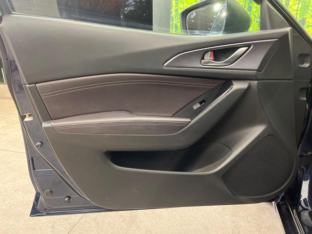 アクセラスポーツ 15XD Lパッケージ 純正DVDナビ バックカメラ 衝突被害軽減システム レーダークルーズ レザーシート パワーシート スマートキー LEDヘッド ETC オートライト デュアルエアコン 純正18インチアルミ(29枚目)