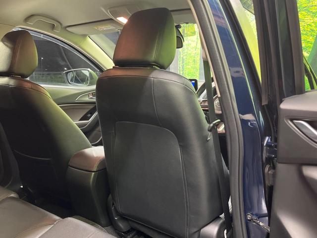 アクセラスポーツ 15XD Lパッケージ 純正DVDナビ バックカメラ 衝突被害軽減システム レーダークルーズ レザーシート パワーシート スマートキー LEDヘッド ETC オートライト デュアルエアコン 純正18インチアルミ(33枚目)