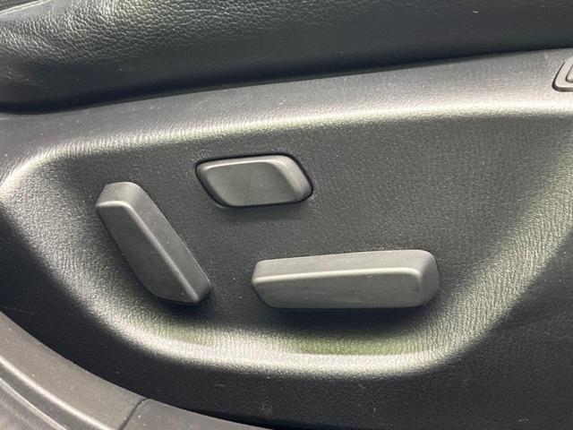 アクセラスポーツ 15XD Lパッケージ 純正DVDナビ バックカメラ 衝突被害軽減システム レーダークルーズ レザーシート パワーシート スマートキー LEDヘッド ETC オートライト デュアルエアコン 純正18インチアルミ(39枚目)