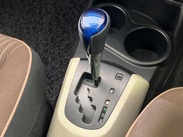 アクア G SDナビ バックカメラ ドラレコ スマートキー シートヒーター ETC オートライト オートエアコン Bluetooth CD再生 地デジ LEDフォグ アイドリングストップ プライバシーガラス(47枚目)